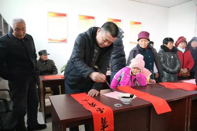  ������Ļ������ƶ�͡�����