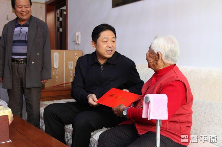  Ԭ־���߷�ο�������ˡ�ףԸ�������Ҹ�����