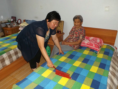 �޾�����ʮ�����ֻΪȺ��Ц��